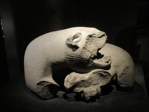 Jaguar Sculpture