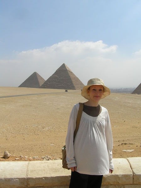 The Pyramids at Giza et moi