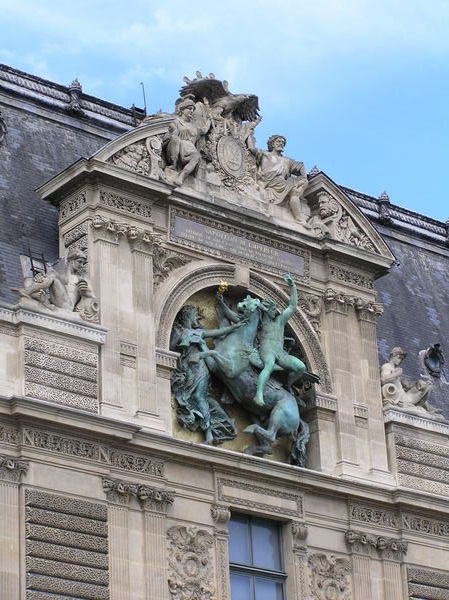 Louvre - building detail