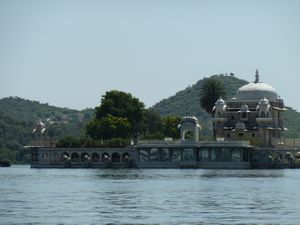 Palace on Jagmandir Island