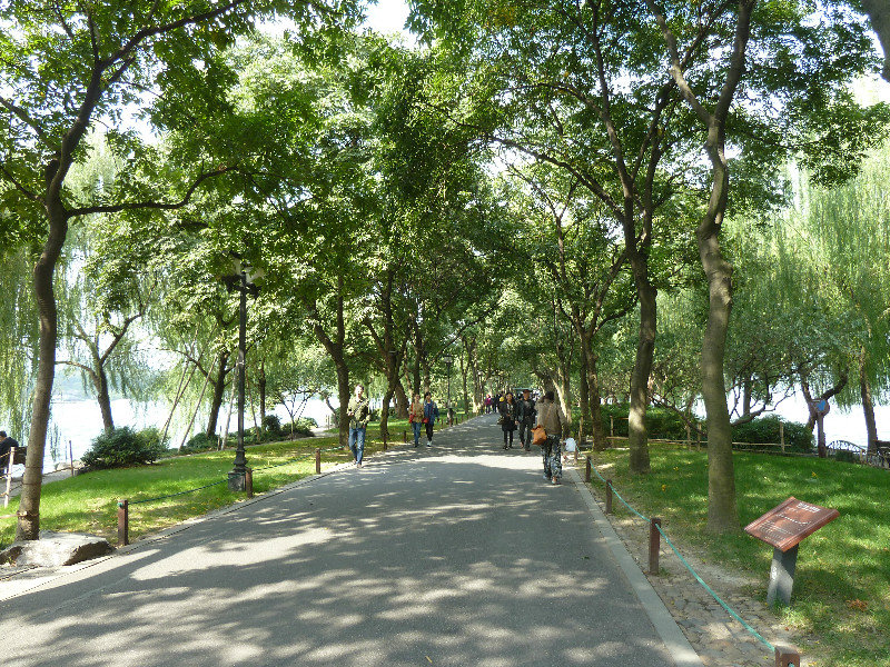 Su Causeway of West Lake in Hangzhou