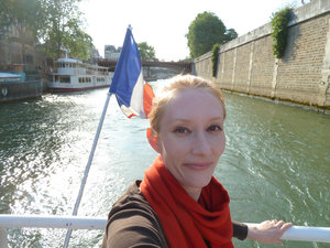 Jennifer on the Seine