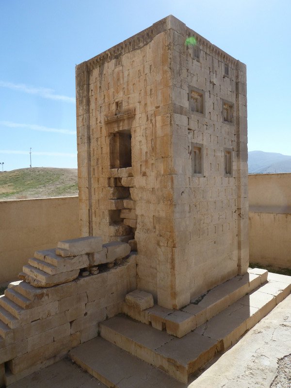 Kaba Zartosht at Necropolis