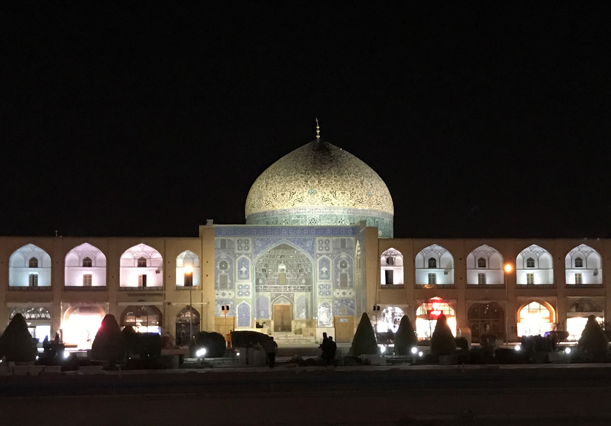 Sheikh Lotfollah Mosque Photo