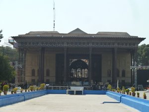 Chehel Sutoon Palace