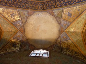 Ceiling at Chehel Sutoon Palace