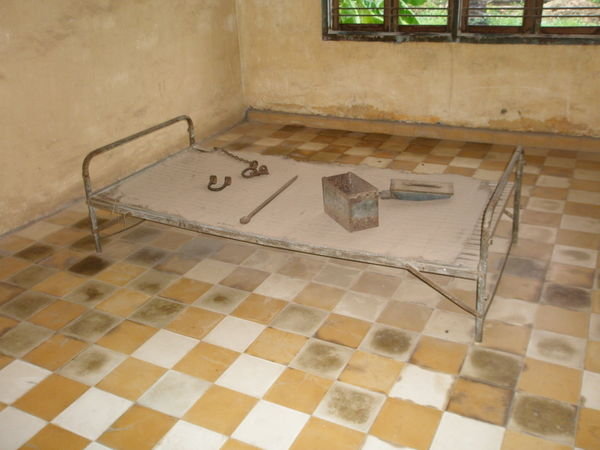 Torture Room Toel Slang