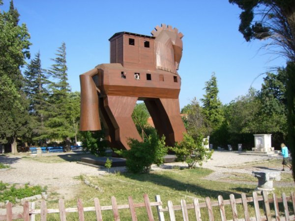 The crappy Trojan horse