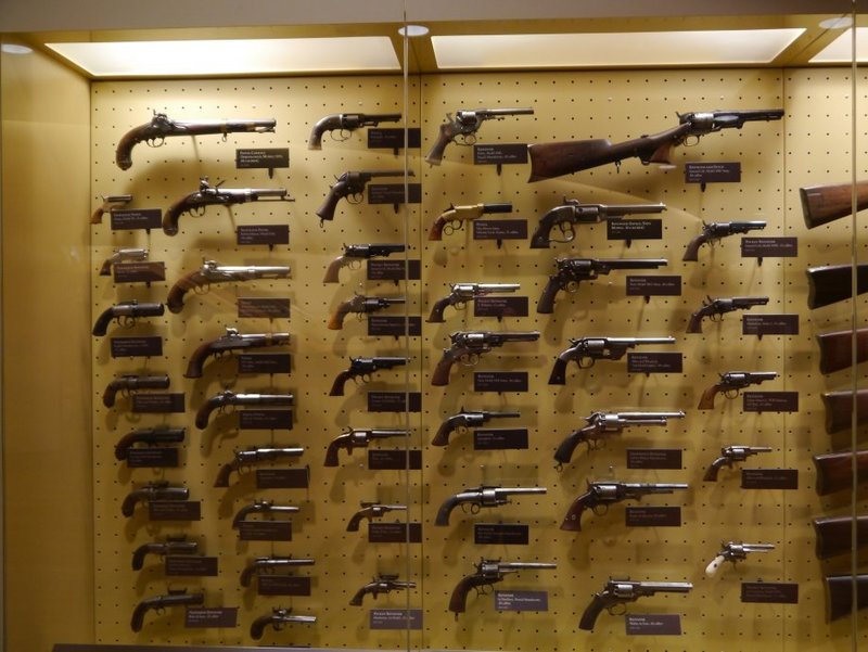 Pistols in the Gettysburg museum