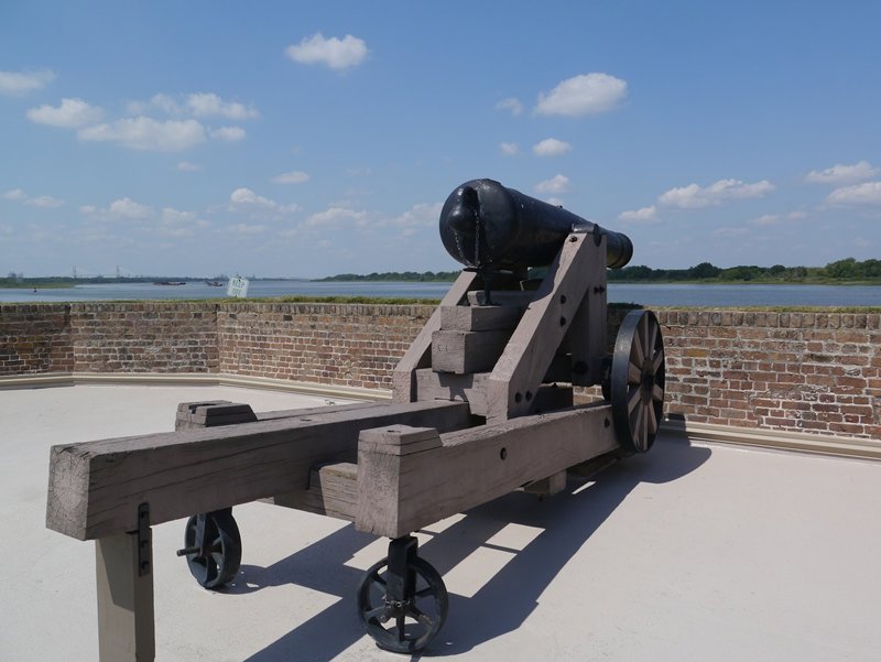 Cannon on the ramparts