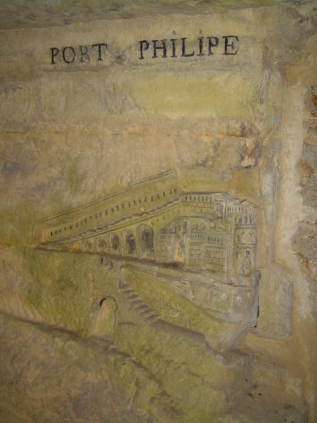 Stone carvings in the Catacombes