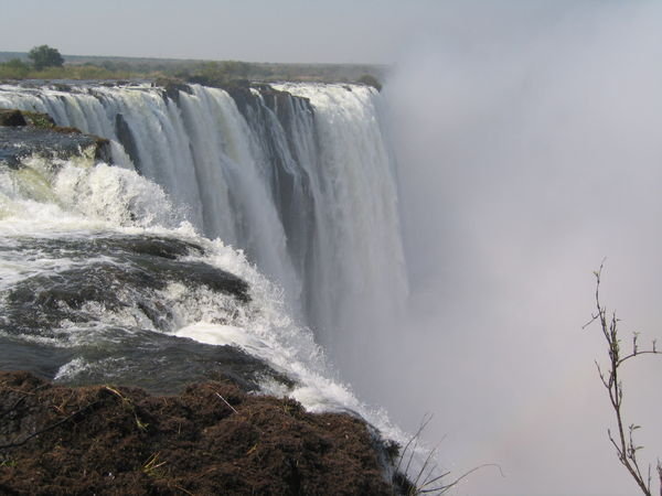 Falls from Livingstone Island