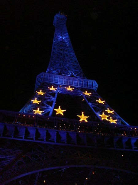 Effiel Tower By Night. Paris