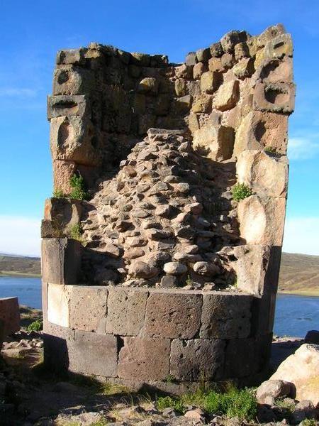 Sillustani burial  tower