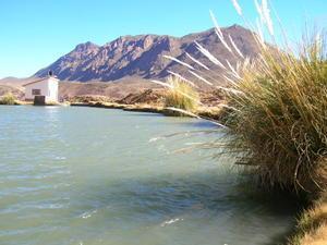Ojo del Inca - water very warm!