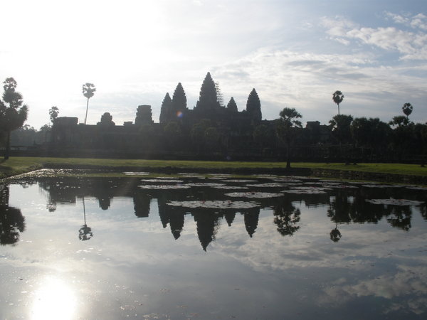 Angkor Wat: Reflection
