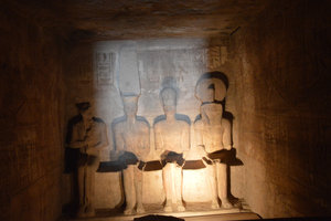 The Statues in the Light