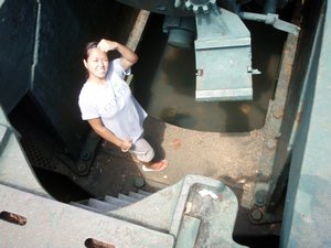 In the pit of the big gun