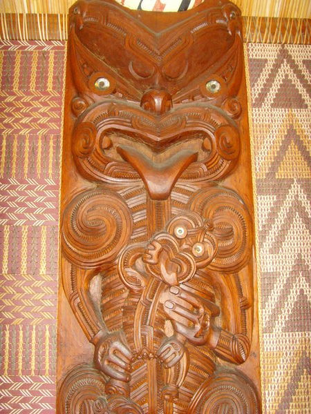 Marae carving