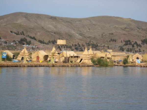 Floating Isands of Lake Titicaca
