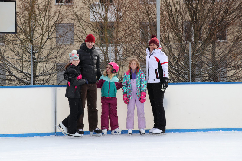 Family skate session