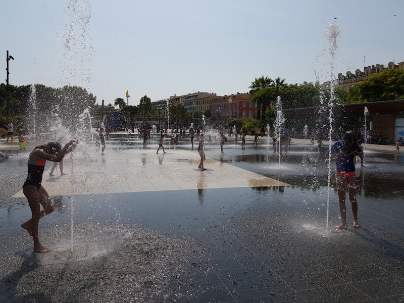 Fun for all ages, Nice fountains