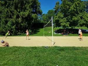 Volleyball court at Nyon pool