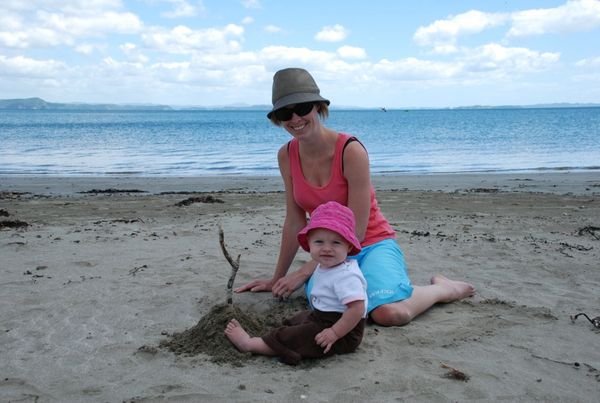 Building sandcastles with Aunty Kez - Whangaparoa