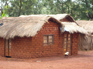 Refugee houses at Nyaragusu