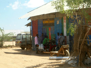 Car repair shop, check out the wheelbarrow, Dadaab