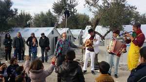 Clowns without borders performing at Kara Tepe
