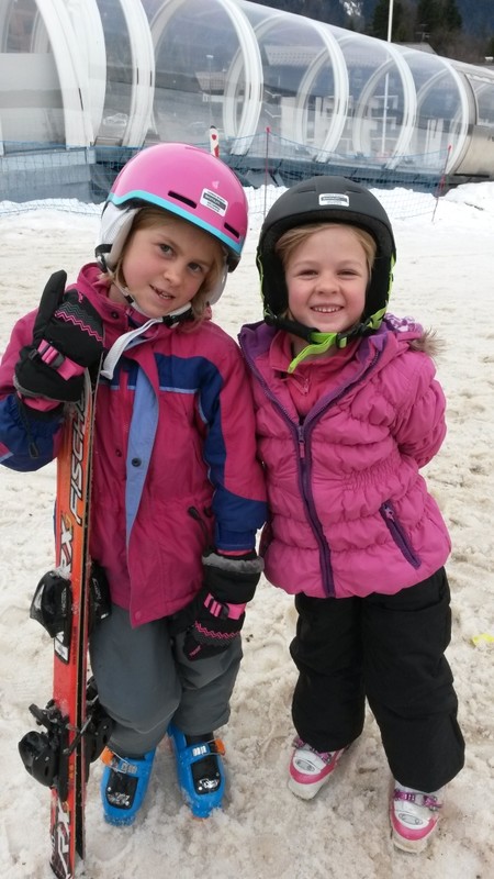 Ems and Hayley ready to ski