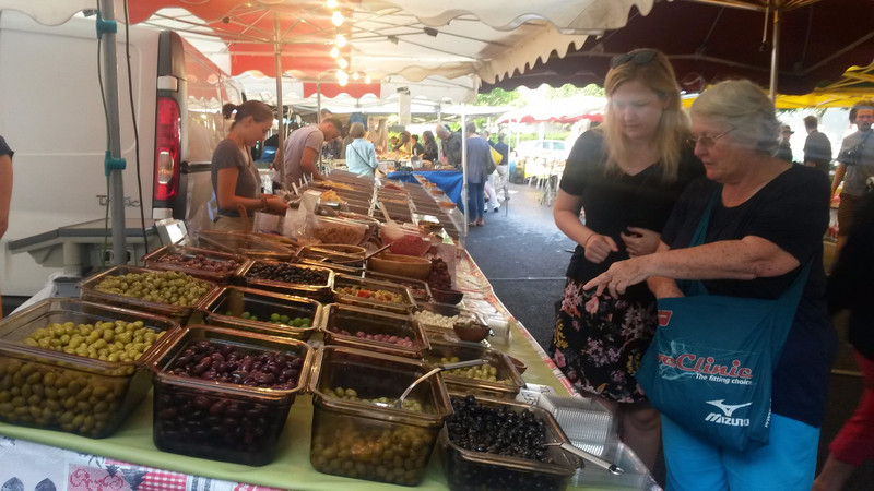 Mum and Sarah buying olives at the Ferney Farmers market