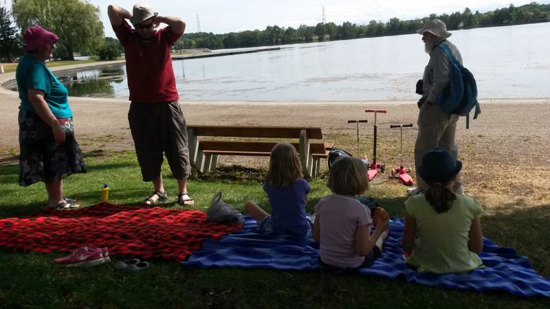 Picnic lunch at Divonne lac