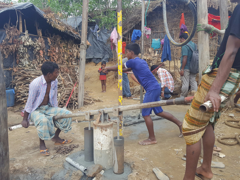 Manual drilling for water well
