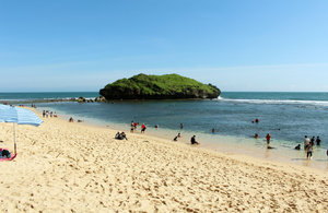 Sandranan beach 3