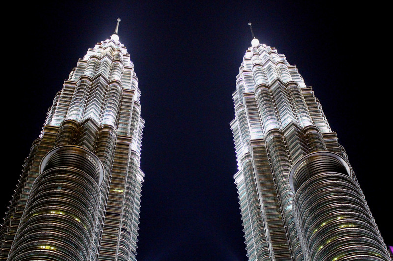 Petronas towers in teh evening