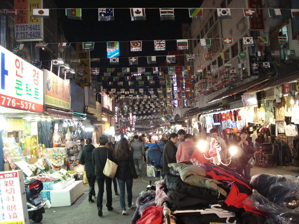 Seoul night market