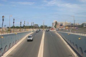 New road on corniche west