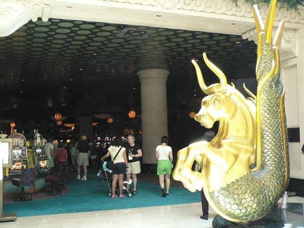 One of 4 golden seahorses guarding the casino