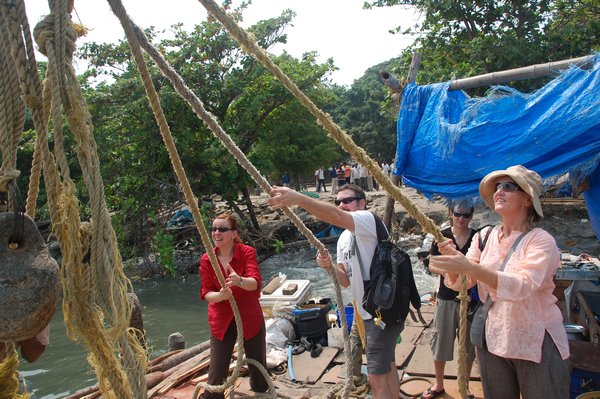 operating the chinese fishing nets
