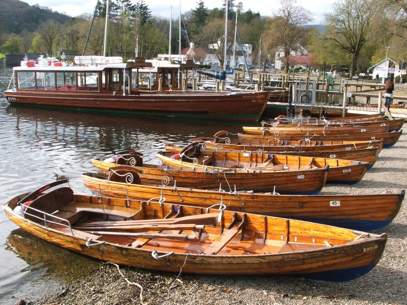 Boats on the Lake 081