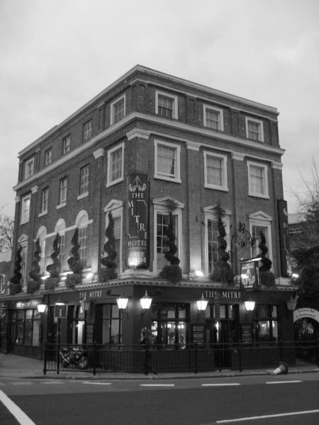 A Greenwich Pub