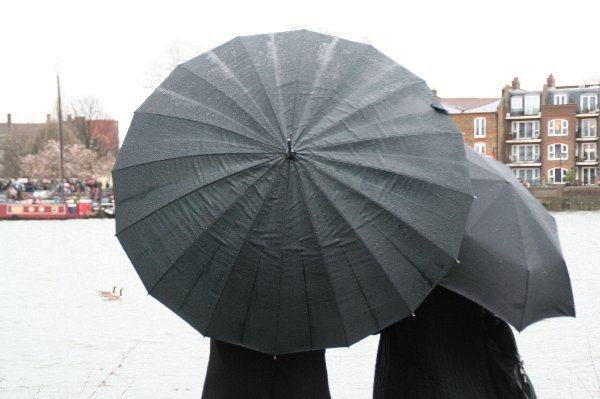 Umbrella romance