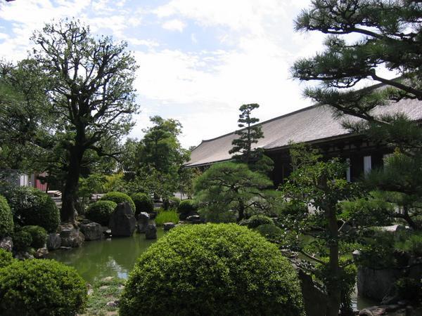 The garden of Sangjusangon-do