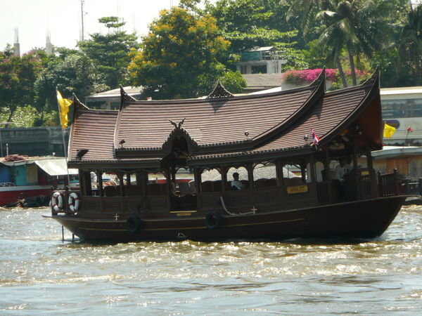 Thai house boat