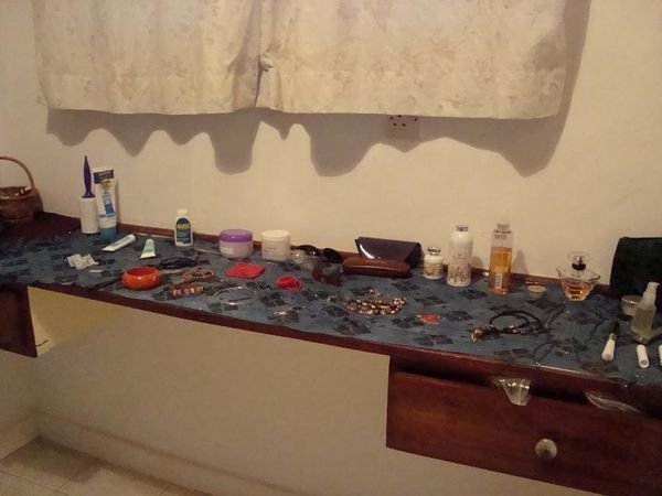 Jewelry and toiletry area