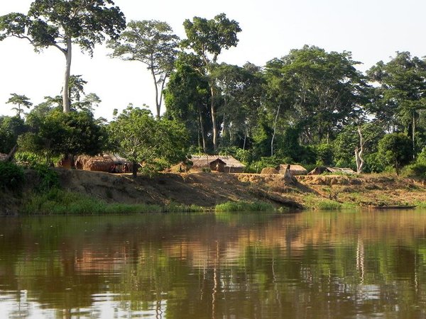 View of a village on the DRC side of the river