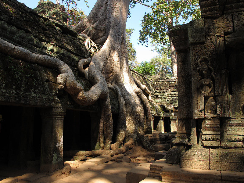 TA PROHM (mid 12th-early 13th century)