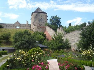 Garden of the castle 